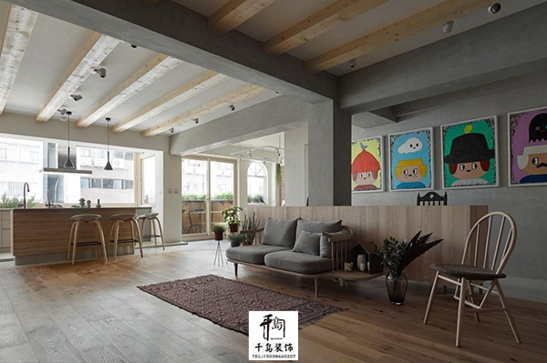 開放格局，光線自由流動(dòng)