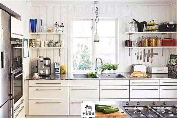廚房裝修設(shè)計(jì)，這三個(gè)收納空間千萬(wàn)別浪費(fèi)