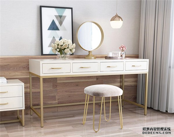 美式簡約梳妝臺、衣柜