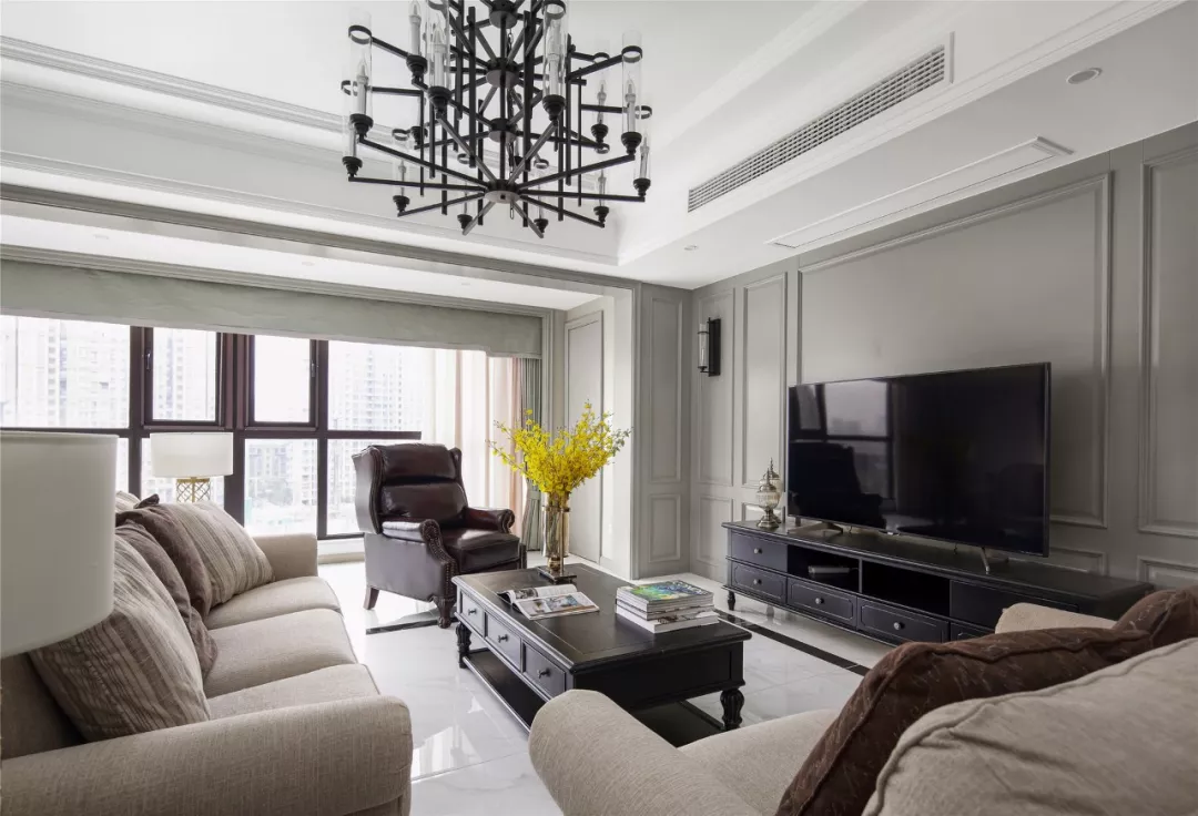 乳膠漆、石膏線背景墻